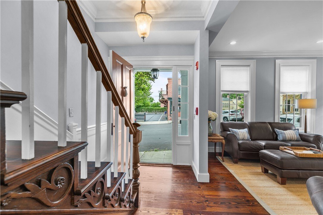 Condo in Bristol, Rhode Island, United States 4 - 17695797