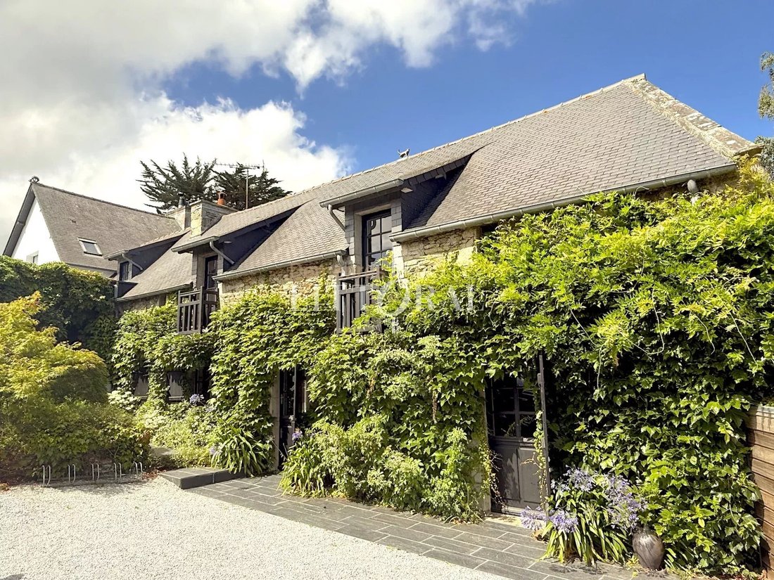 House in Saint-Cast-le-Guildo, Brittany, France 2 - 17694052