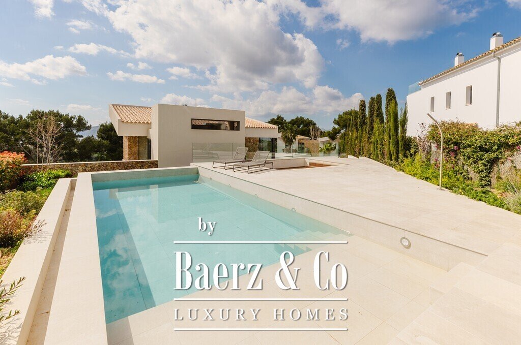 Villa in Alcudia, Balearic Islands, Spain 5 - 17476189