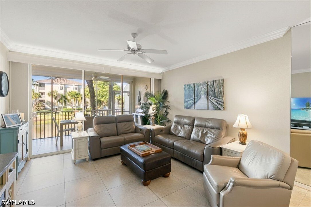 Condo in Naples, Florida, United States 3 - 17009781