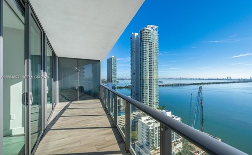 Condo in Miami, Florida, United States 1