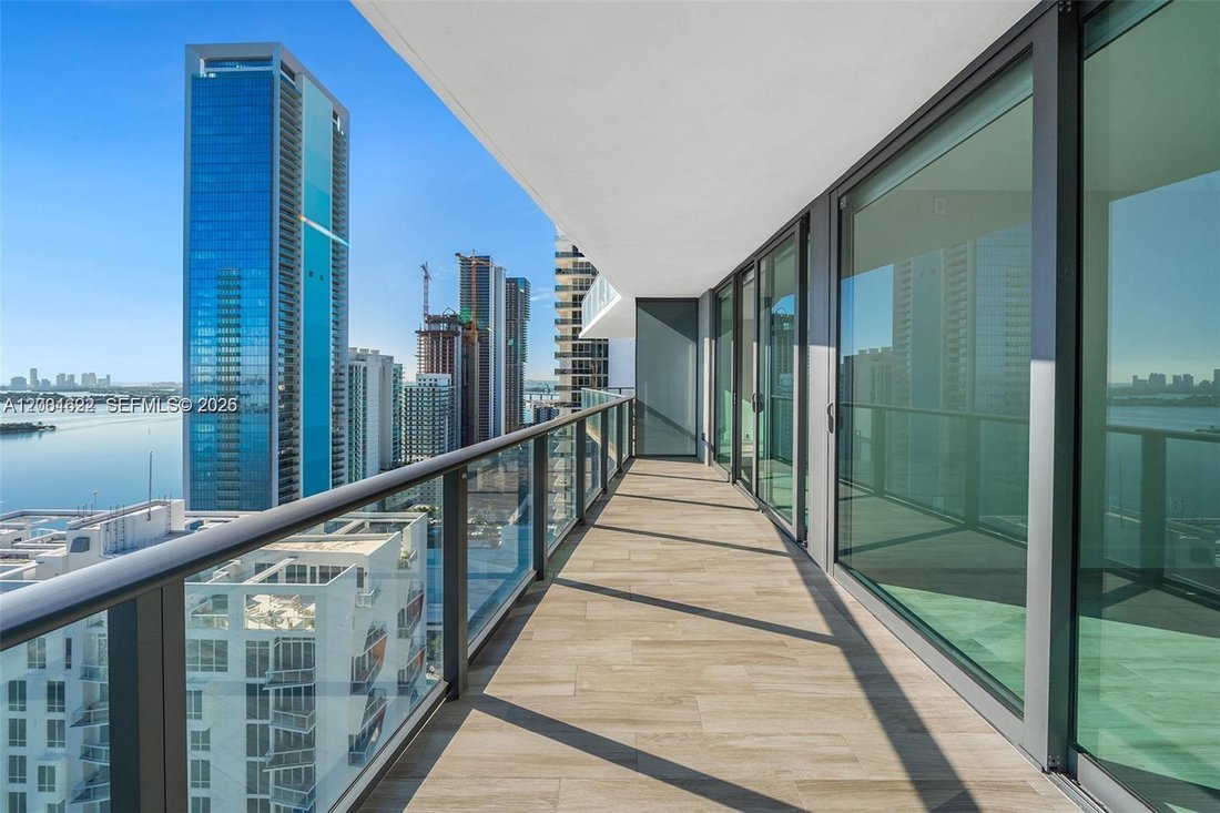 Condo in Miami, Florida, United States 3 - 17696941