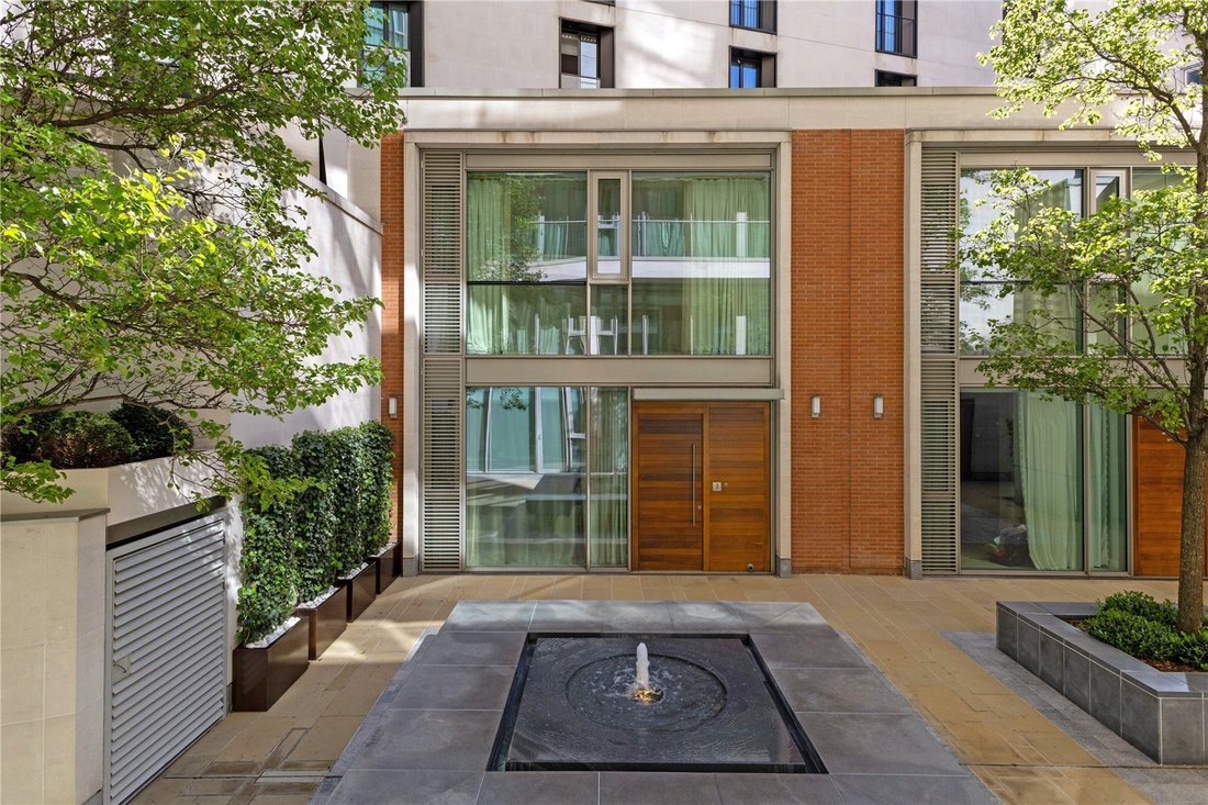 House in Knightsbridge, Kensington And Chelsea, England 1 - 17695945