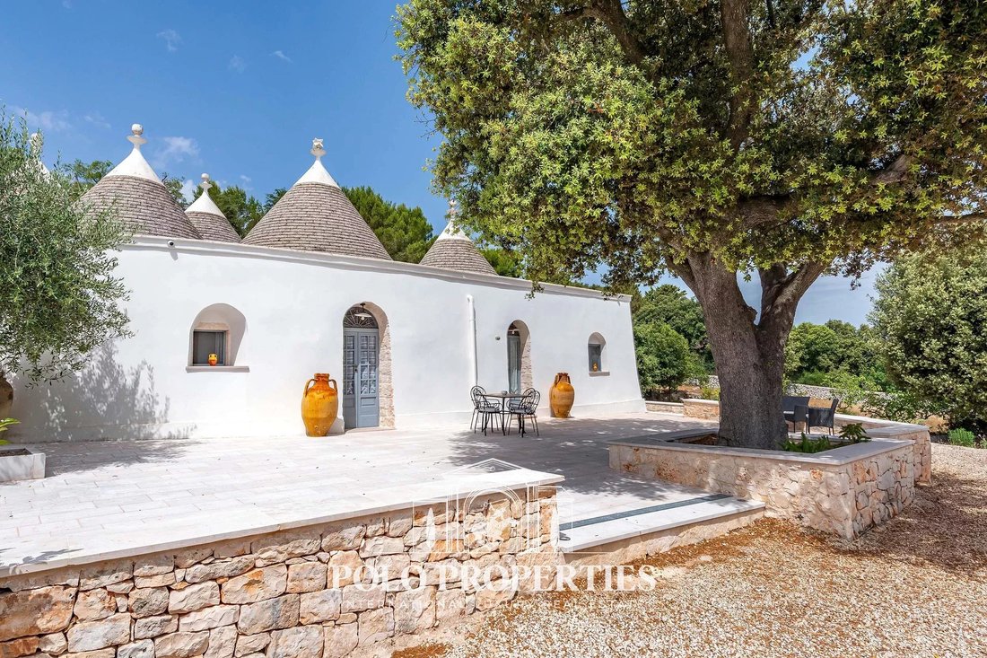 Villa in Selva di Fasano, Apulia, Italy 1 - 17549878