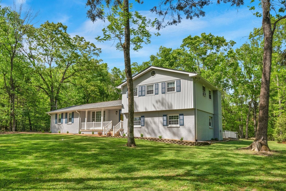 House in Lebanon, Tennessee, United States 1 - 17625426