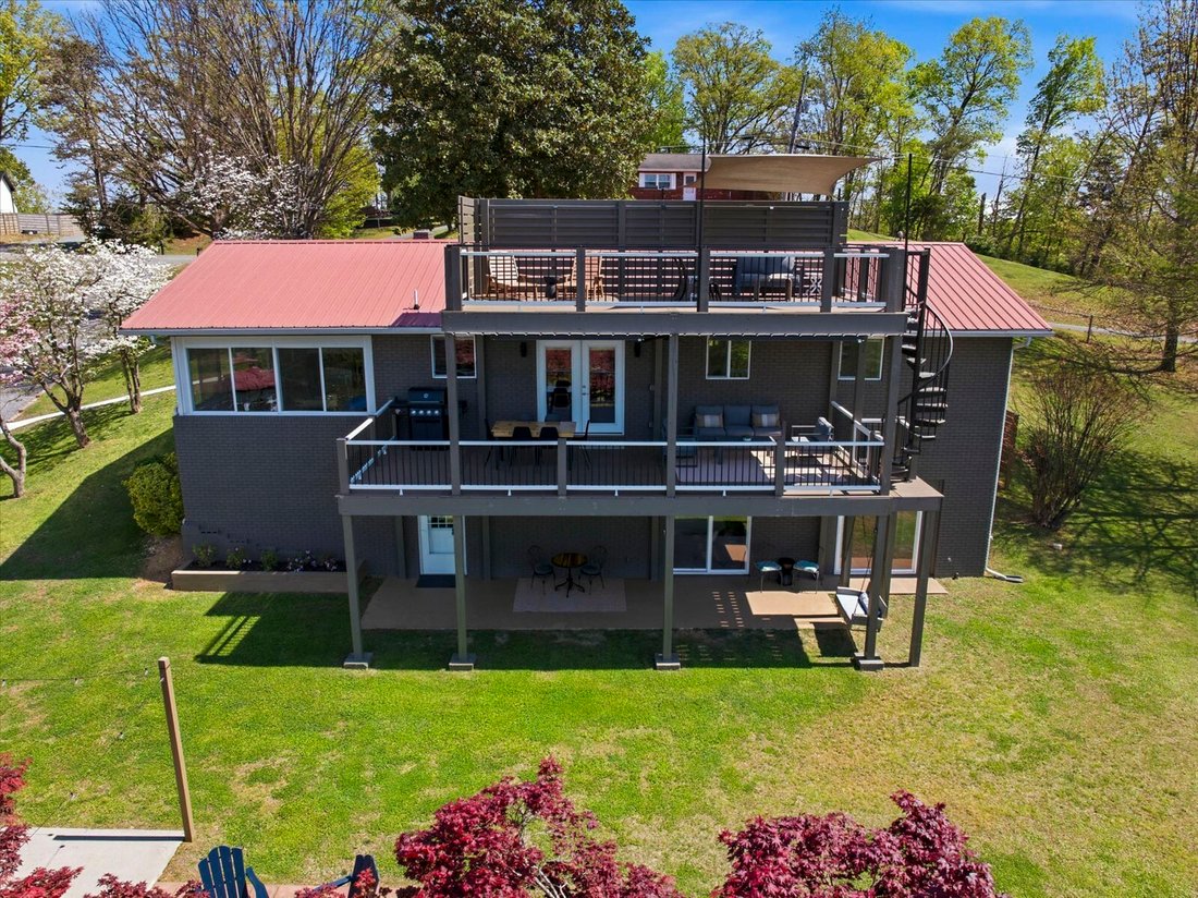 House in Dandridge, Tennessee, United States 4 - 17697692
