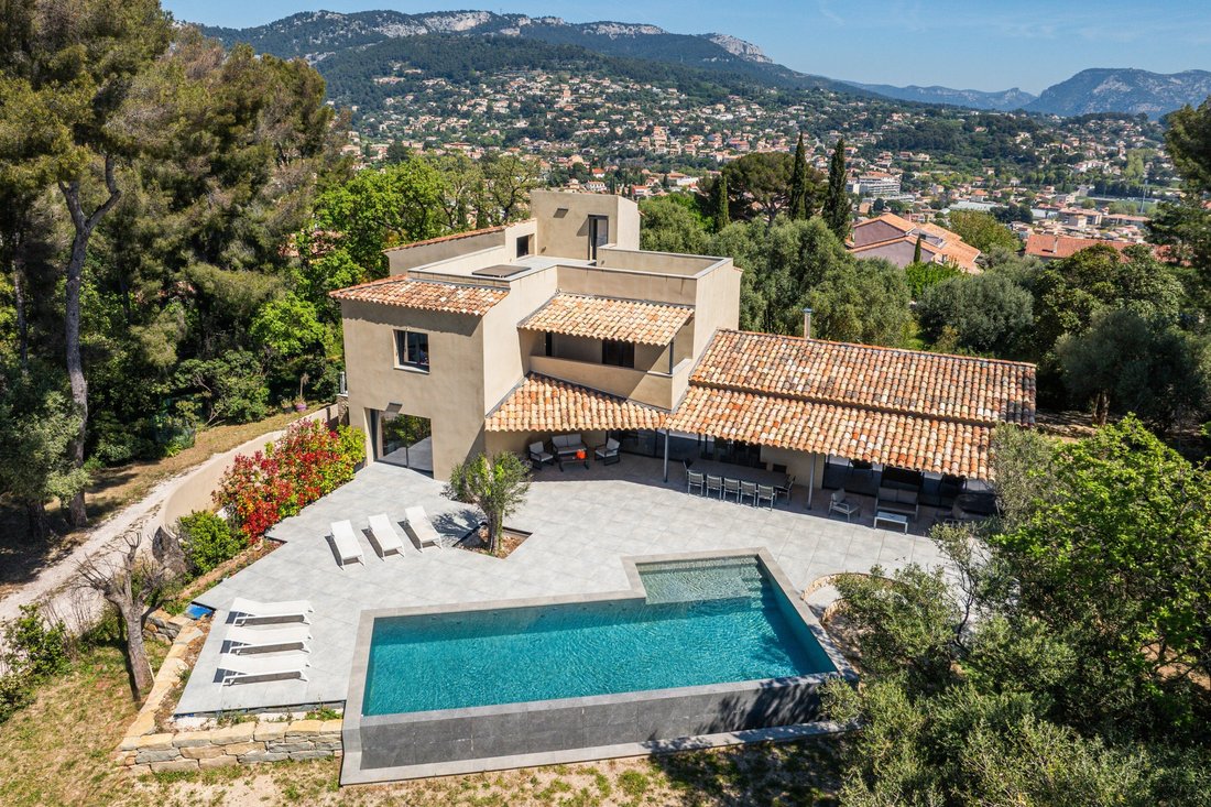 House in La Ville, Ollioules, France 1 - 17695763