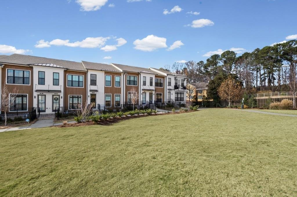 Townhouse in Alpharetta, Georgia, United States 3 - 17698115