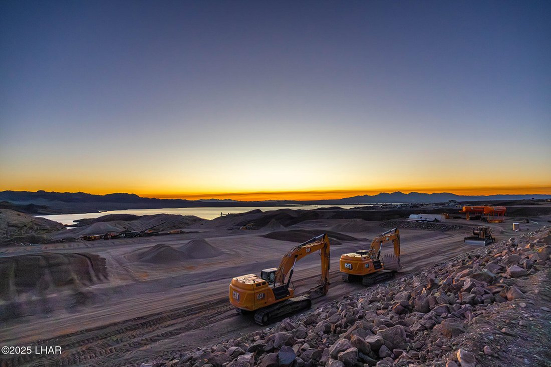 Land in Lake Havasu City, Arizona, United States 5 - 17698951