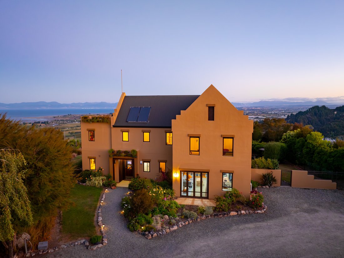 Riwaka, Tasman, New Zealand 1 - 17700136