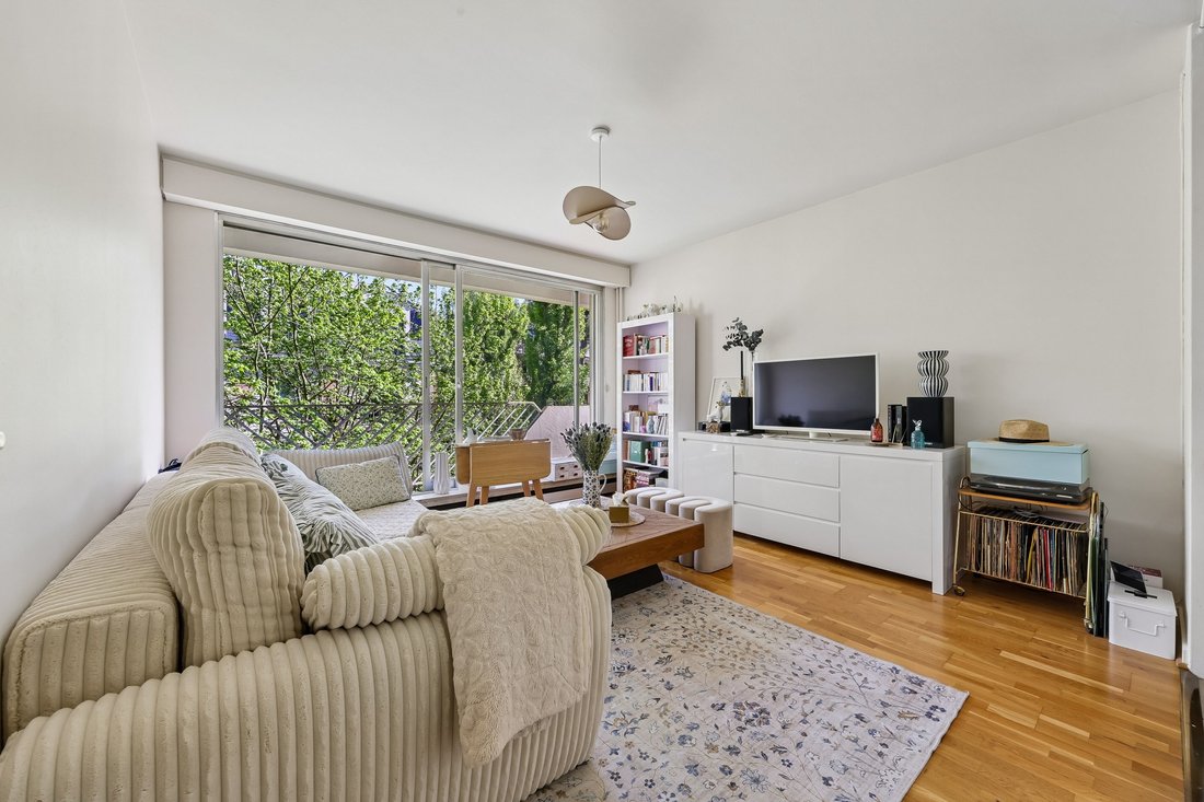 Apartment in La Plaine des Sablons, Neuilly-sur-Seine, France 2 - 17700132