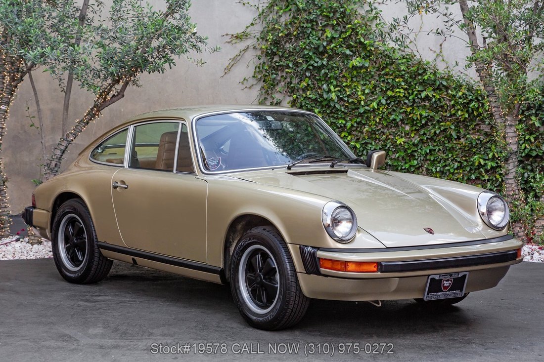 Porsche 911S in Los Angeles, CA 1 - 17694966