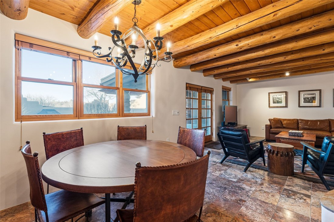 Condo in Santa Fe, New Mexico, United States 5 - 17695036