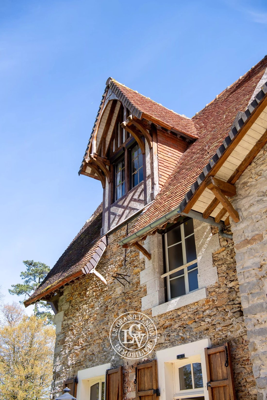 Estate in Champeaux, Ile-de-France, France 5 - 17694869