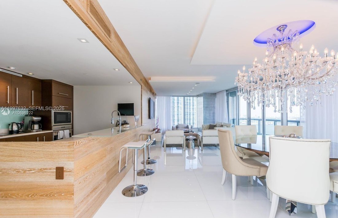 Condo in Miami, Florida, United States 2 - 17696975