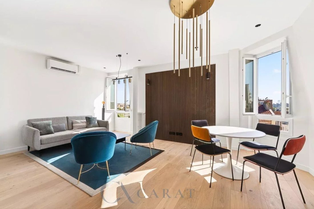 Apartment in Reine-Mairie, Boulogne-Billancourt, France 2 - 17694904