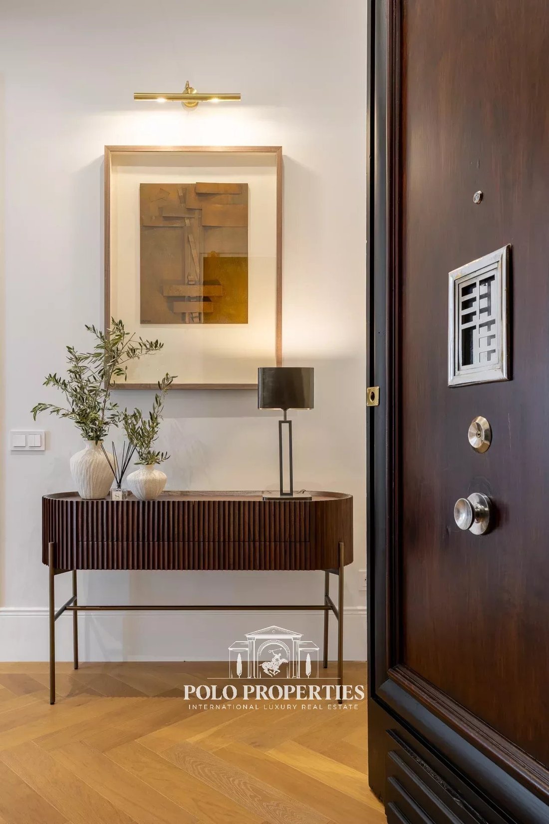 Apartment in Fuencarral-El Pardo, Madrid, Spain 2 - 15919318