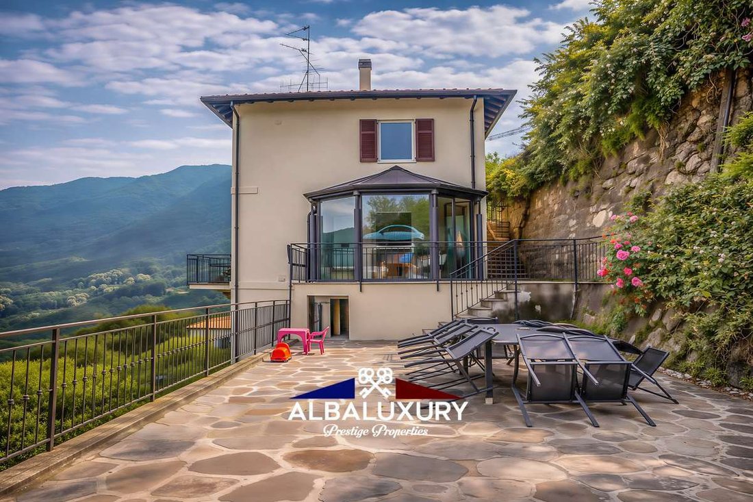 Villa in Faggeto Lario, Lombardy, Italy 5 - 17697246