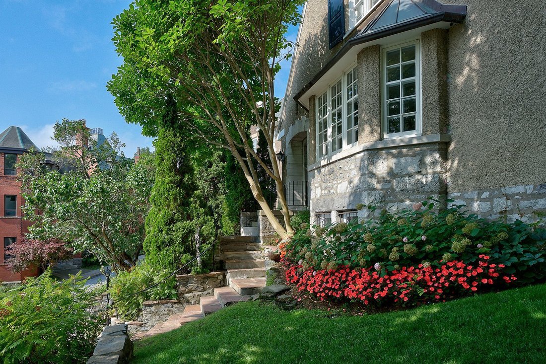 House in Westmount, Quebec, Canada 4 - 17698556