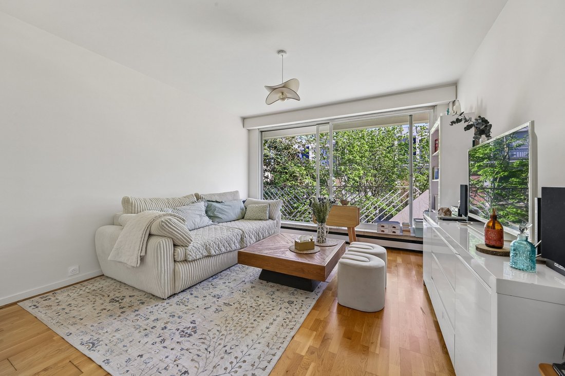 Apartment in La Plaine des Sablons, Neuilly-sur-Seine, France 1 - 17700132
