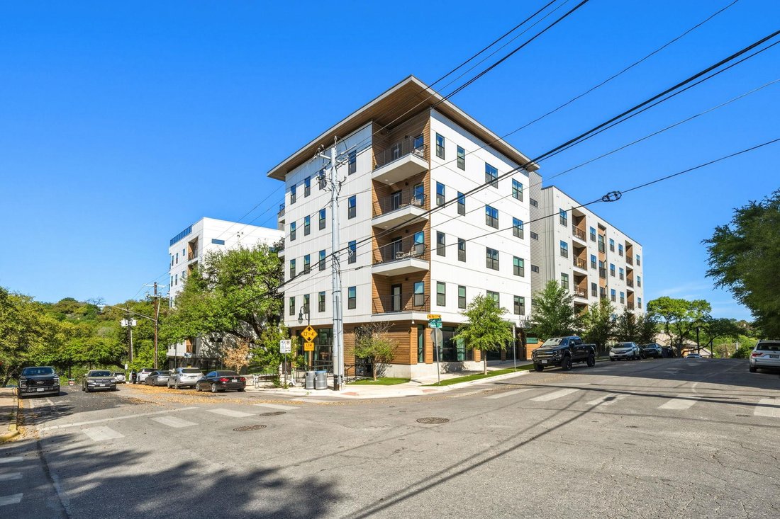 Condo in Austin, Texas, United States 2 - 17697943