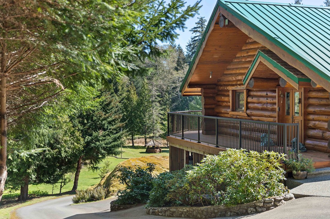 House in Sooke, British Columbia, Canada 3 - 17695359