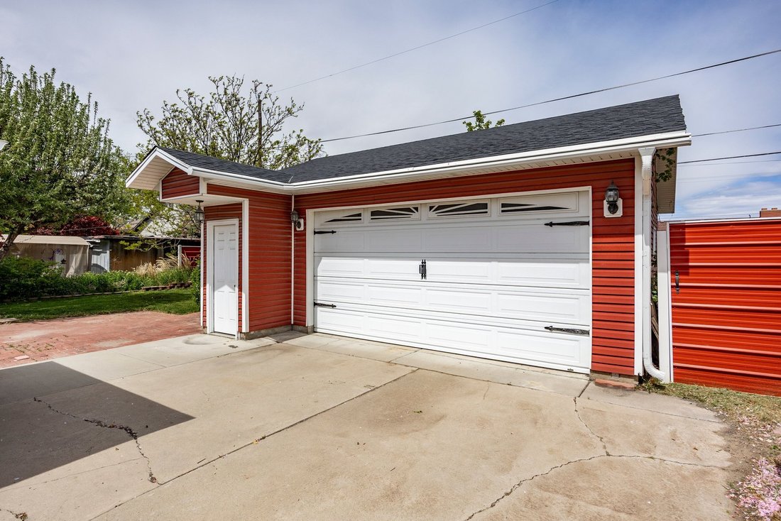 House in Midvale, Utah, United States 4 - 17695629