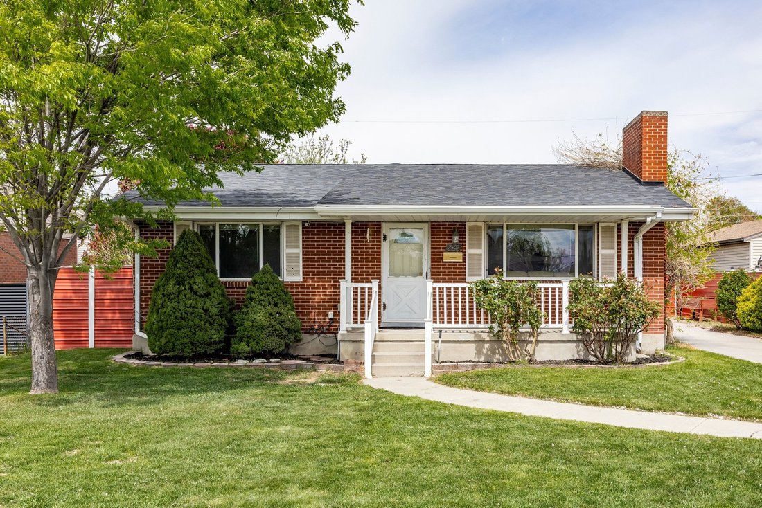 House in Midvale, Utah, United States 1 - 17695629