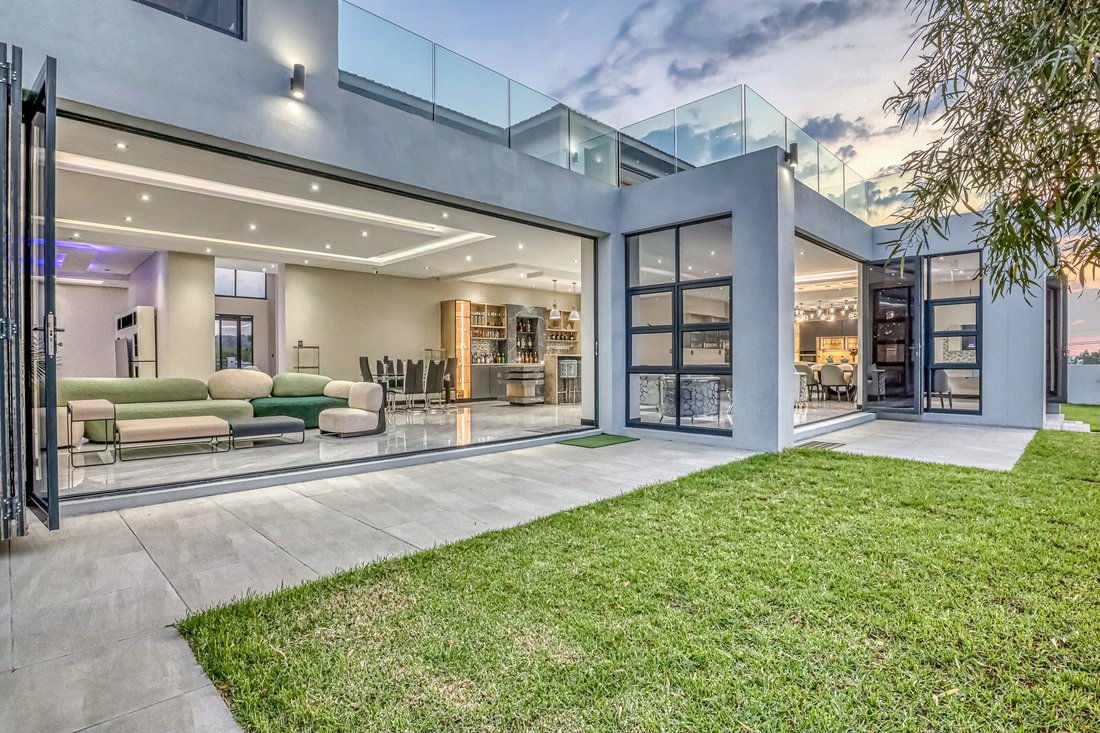House in Saddlebrook Estate, Gauteng, South Africa 2 - 16614053
