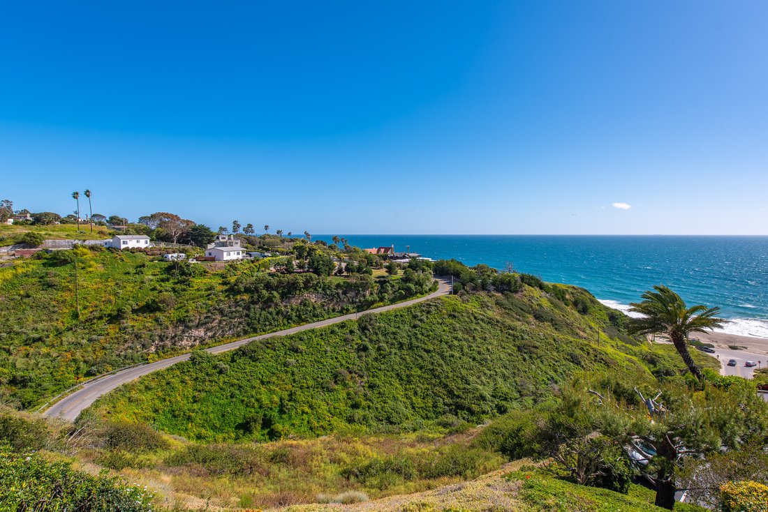 Condo in Malibu, California, United States 4 - 17695361
