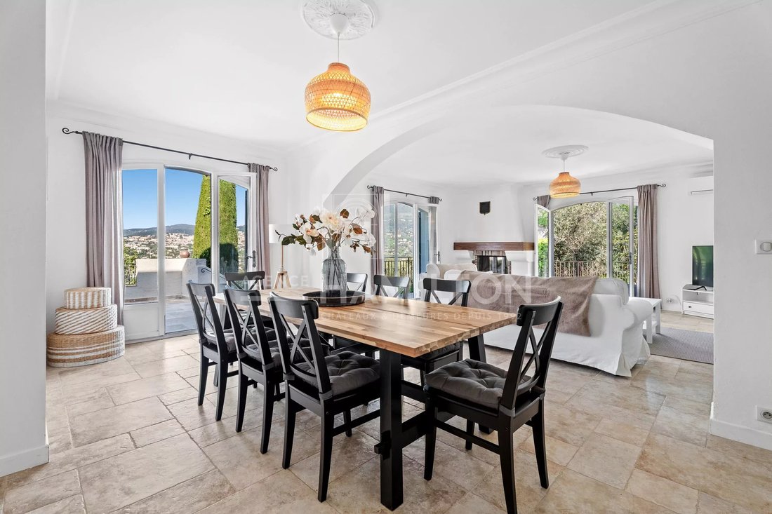 Villa in Grasse, Provence-Alpes-Côte d'Azur, France 5 - 17068621