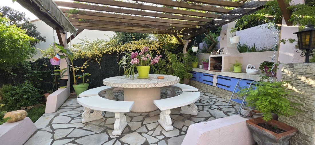 Villa in La Bouverie, Roquebrune-sur-Argens, France 3 - 16937869