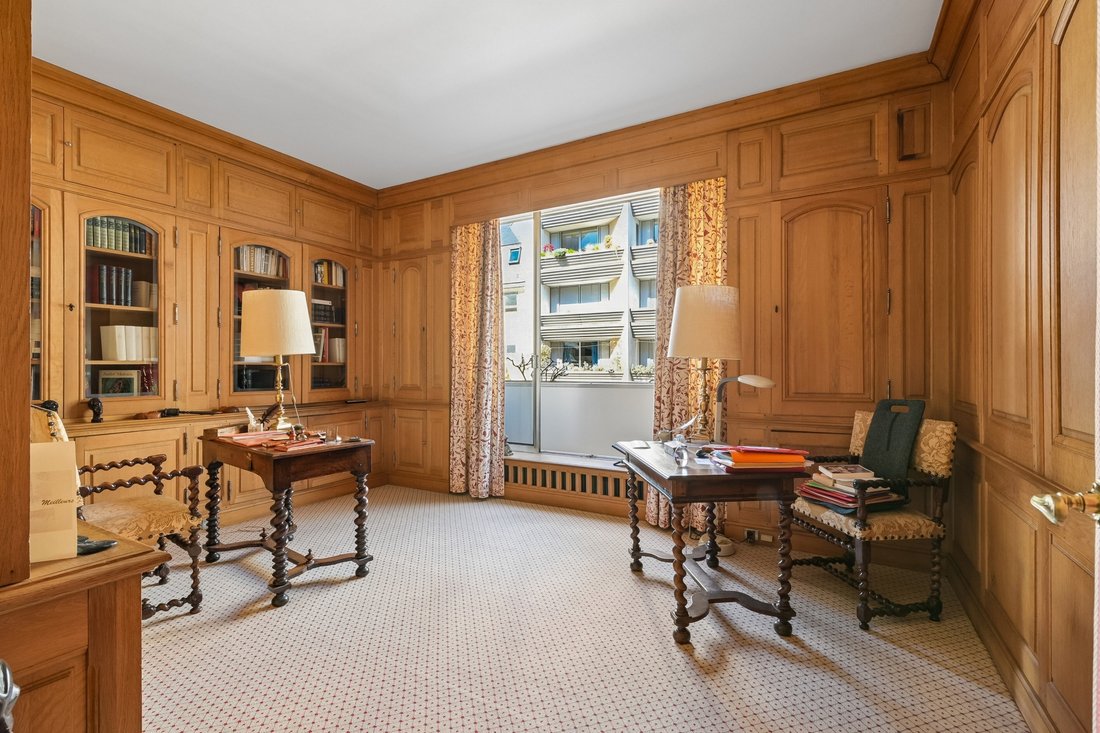 Apartment in Vaugirard-Parc des Expositions, Paris 15e Arrondissement, Paris 2 - 17700135