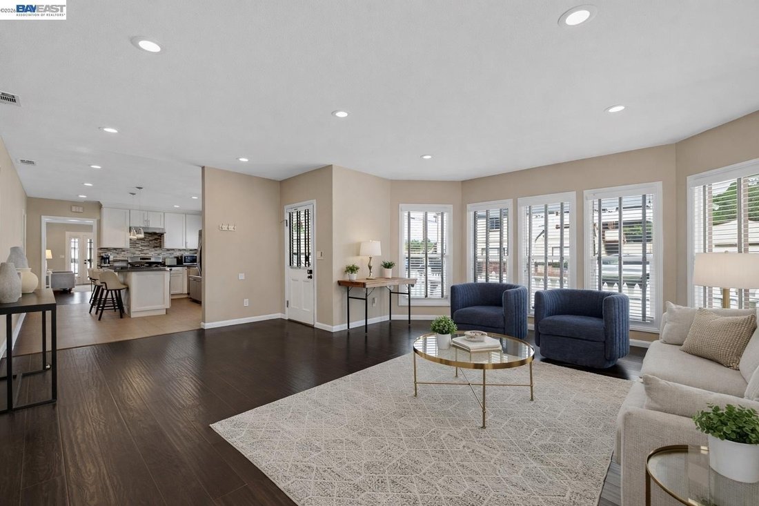 House in Union City, California, United States 4 - 17699667