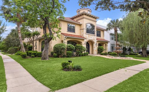 House in Bellaire, Texas, United States 1