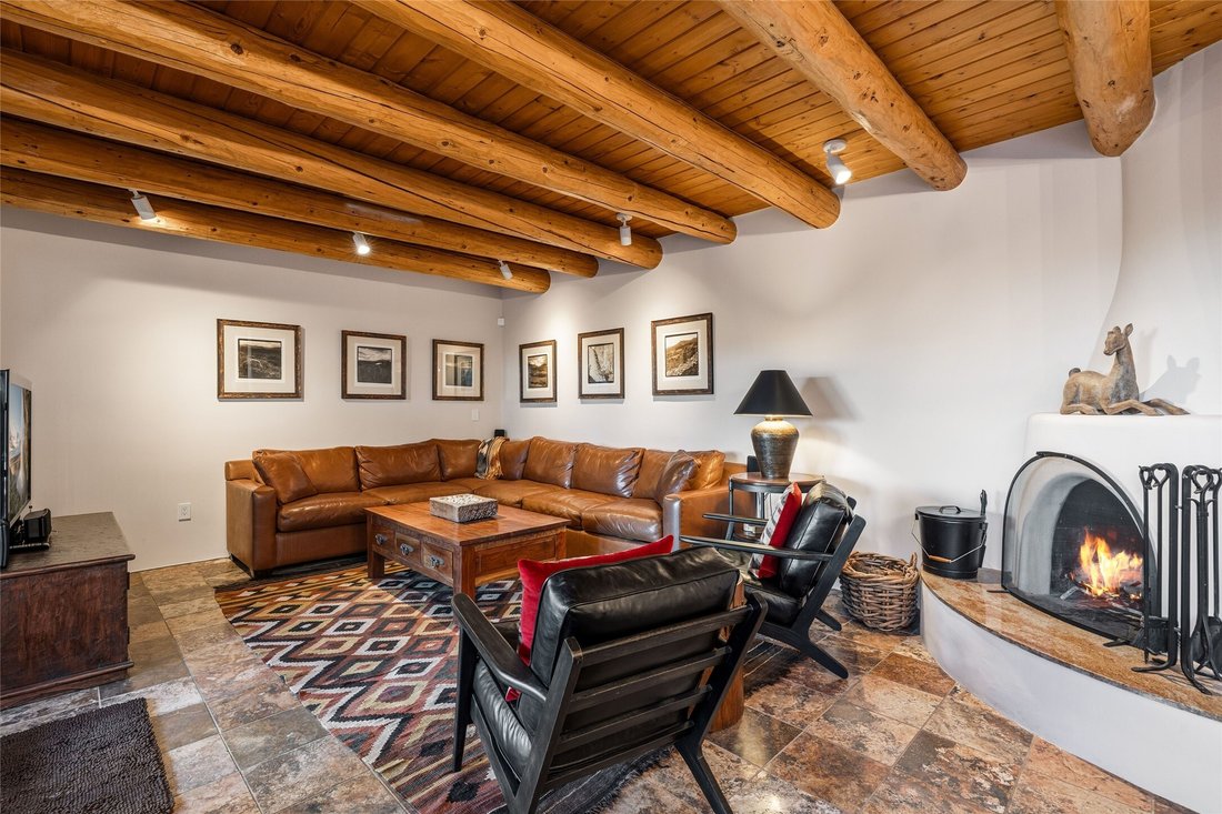 Condo in Santa Fe, New Mexico, United States 3 - 17695036