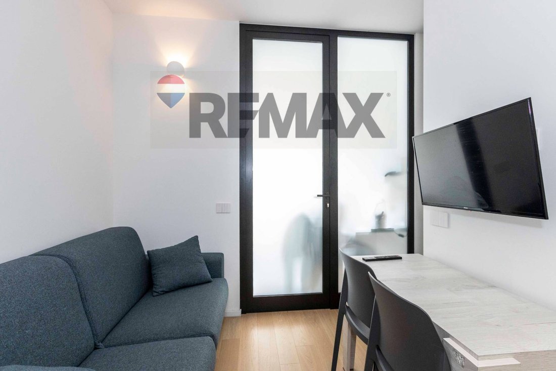 Apartment in Navigli - Bocconi, Milan, Lombardy 2 - 17699617