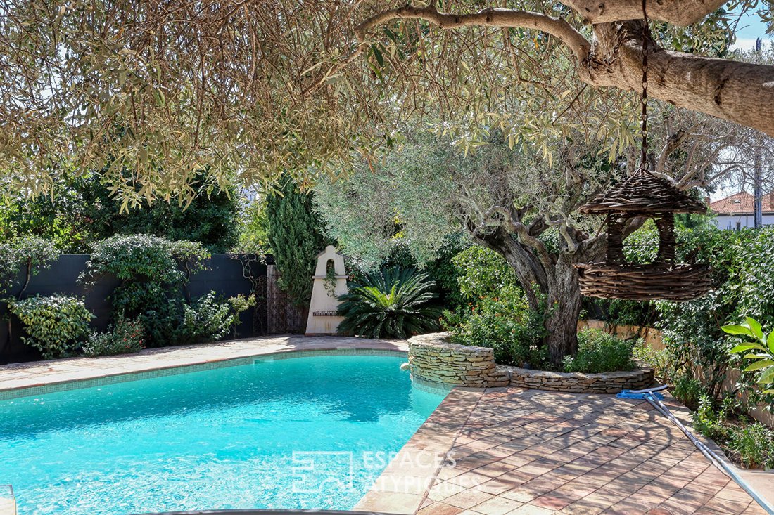 Villa in Hyeres, Provence-Alpes-Côte d'Azur, France 3 - 17698359