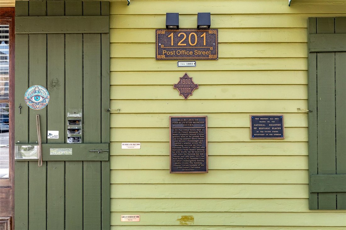 House in Galveston, Texas, United States 4 - 17700995