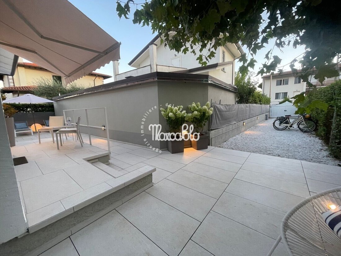 Villa in Center, Forte dei Marmi, Tuscany 2 - 17700596
