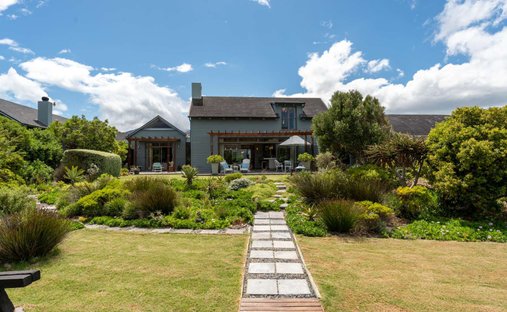 House in Cape Town, Western Cape, South Africa 1