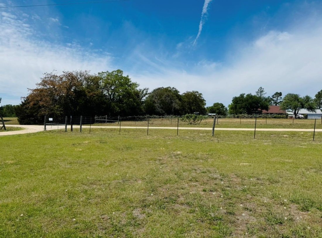 House in Elgin, Texas, United States 3 - 17701455