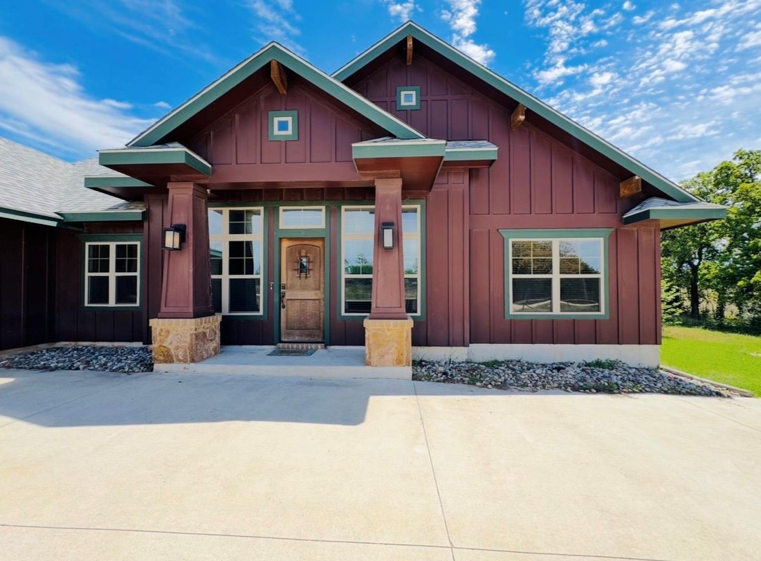 House in Elgin, Texas, United States 2 - 17701455