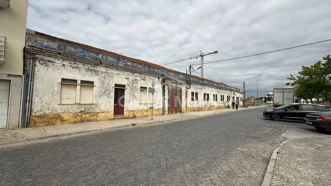 House in Casal de Cambra, Lisbon, Portugal 1 - 17690690