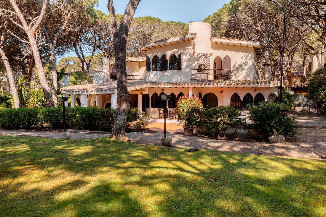 Villa in Pula, Sardinia, Italy 2 - 17701748