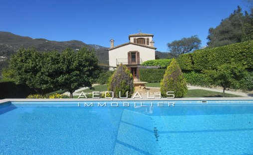 Villa in Saint-Martin-du-Var, Provence-Alpes-Côte d'Azur, France 1