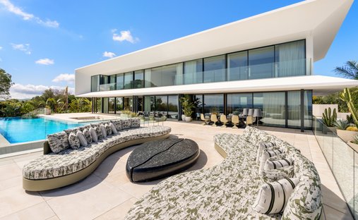 Villa in Sotogrande, San Roque, Andalusia 1