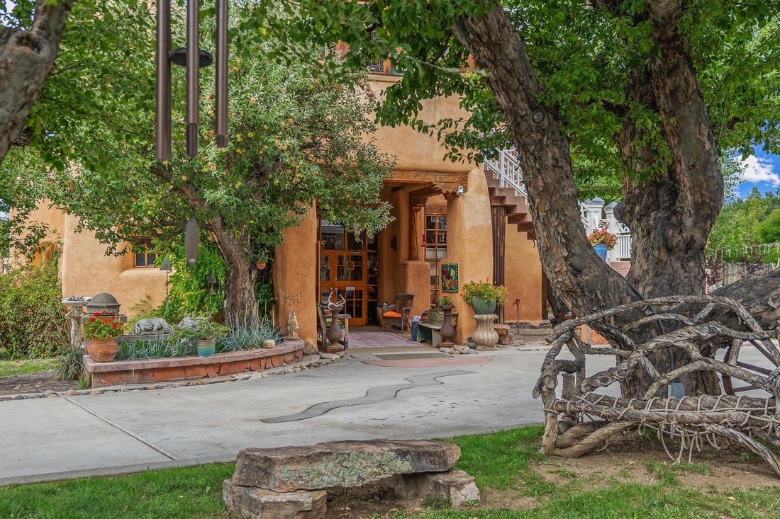 House in Taos, New Mexico, United States 4 - 17701043