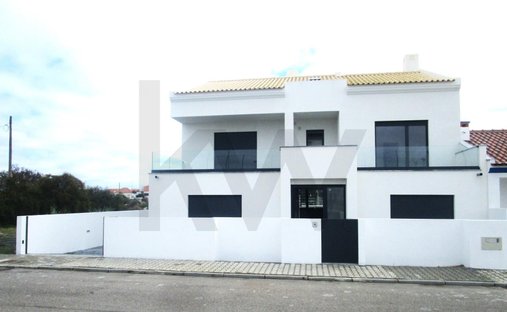 Townhouse in Alcacer do Sal, Setubal, Portugal 1