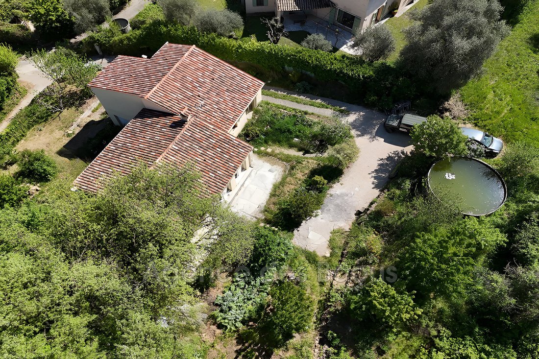 Villa in Saint-Jeannet, Provence-Alpes-Côte d'Azur, France 1 - 17701319